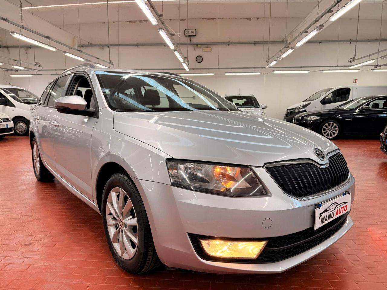 Skoda Octavia 1.6 TDI 105 CV ok Neopatentati