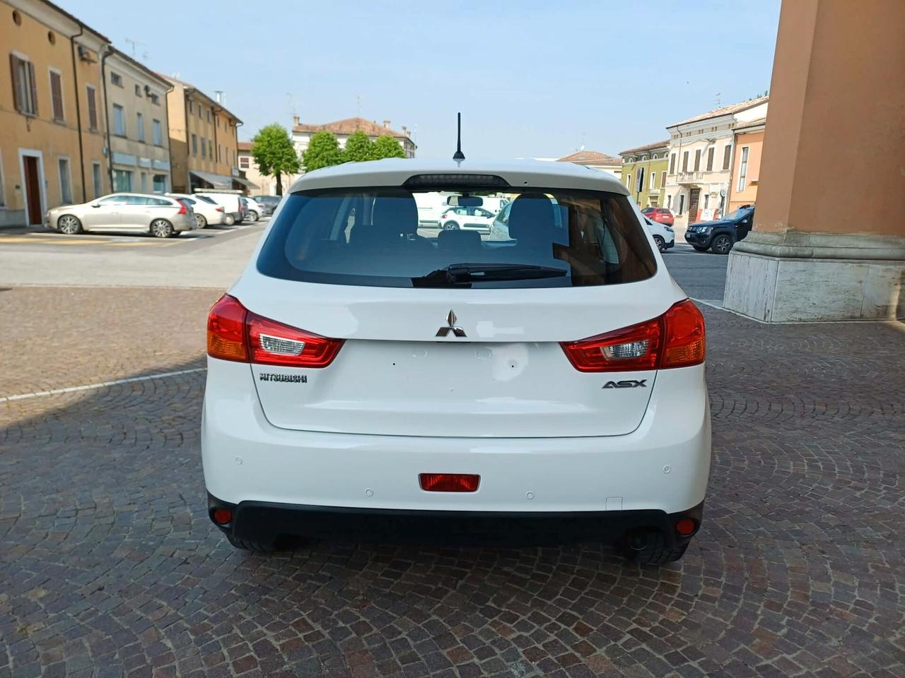 Mitsubishi ASX 1.6 2WD GPL Bi-Fuel Inform