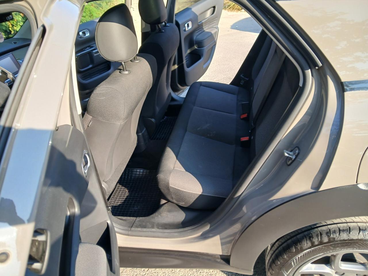 Citroen C4 Cactus PureTech 82 Shine NUOVISSIMA