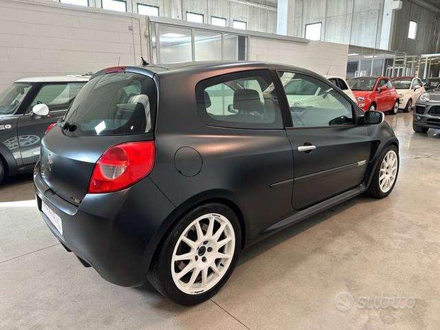 Renault Clio 3p 2.0 16v RS 200cv