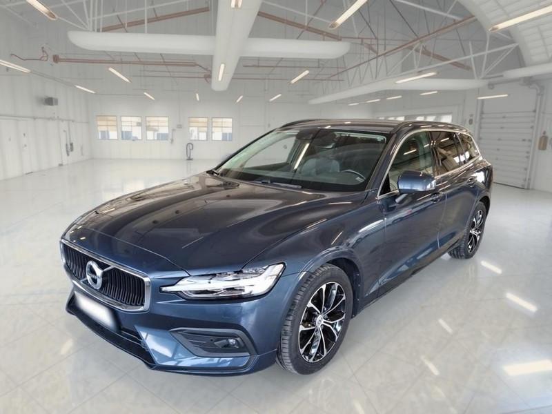 VOLVO V60 B4 D AUTOM. MOMENTUM BUSINESS PRO MY22 STATION WAGON