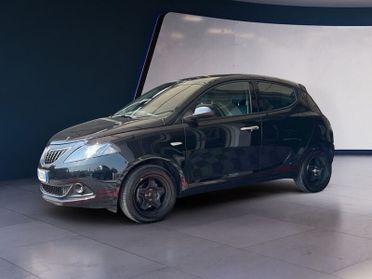 Lancia Ypsilon 1.0 FireFly 70cv Hybrid Silver