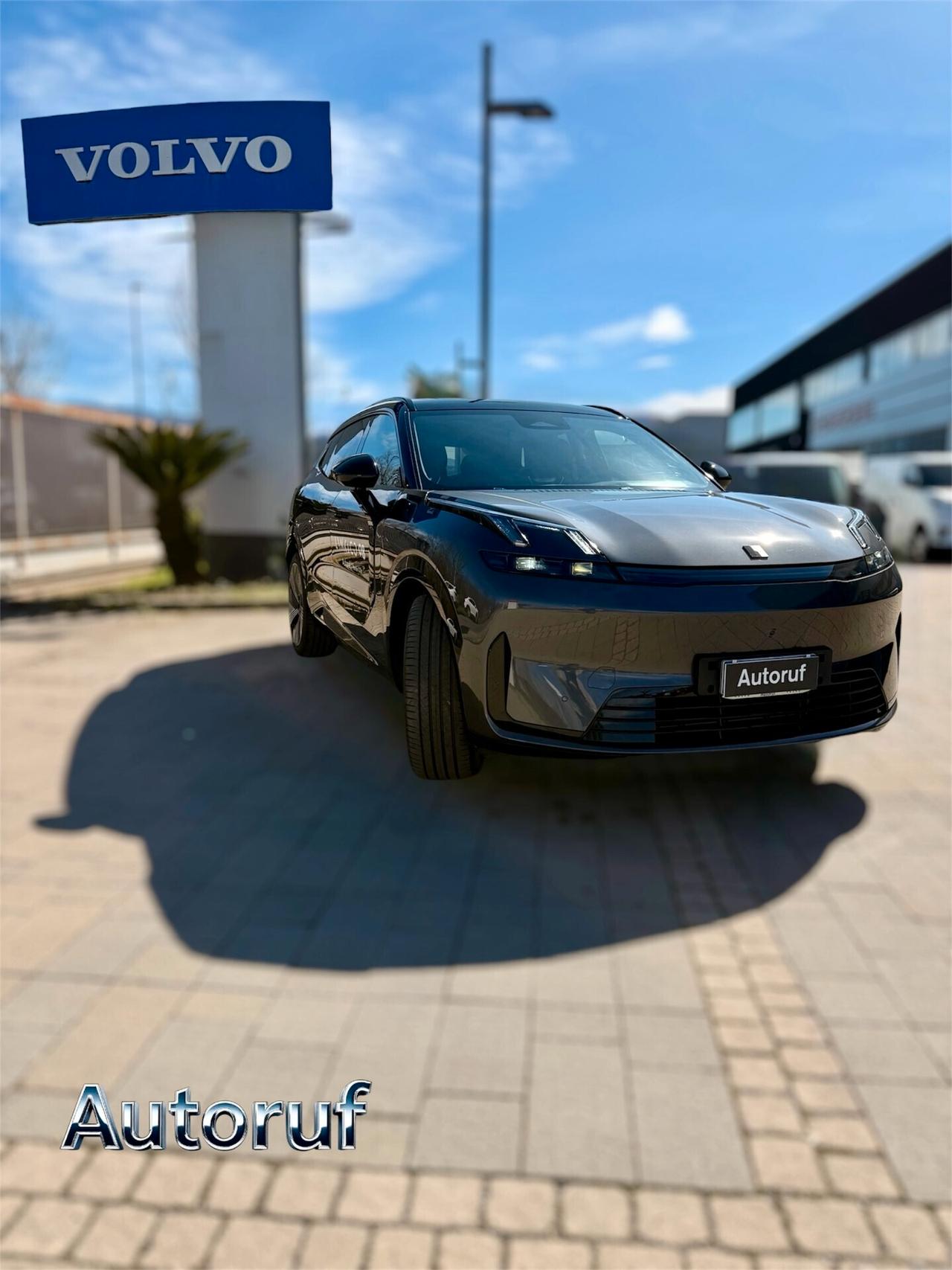 Lynk&co 08 - 1.5 Plug in Hybrid 345 CV