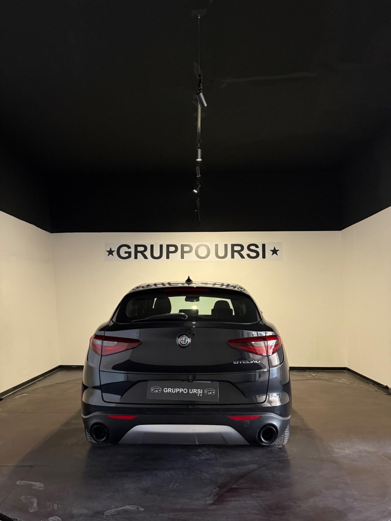 Alfa Romeo Stelvio 2.2 Turbodiesel 160 CV AT8 RWD Business