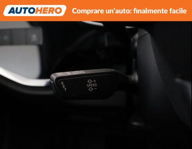 AUDI Q3 40 TFSI quattro S tronic Business Advanced