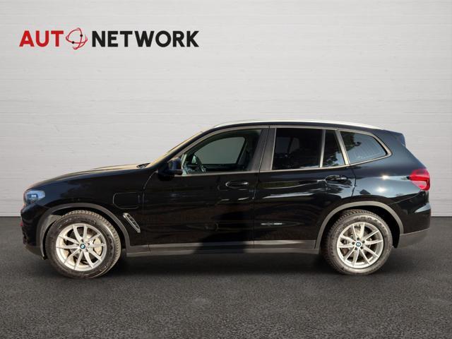 BMW X3 xDrive30e Business Advantage