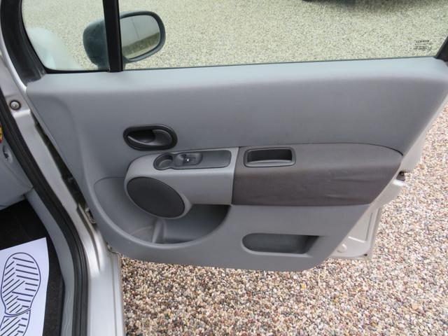 RENAULT Modus 1.2 16V Dynamique Gpl