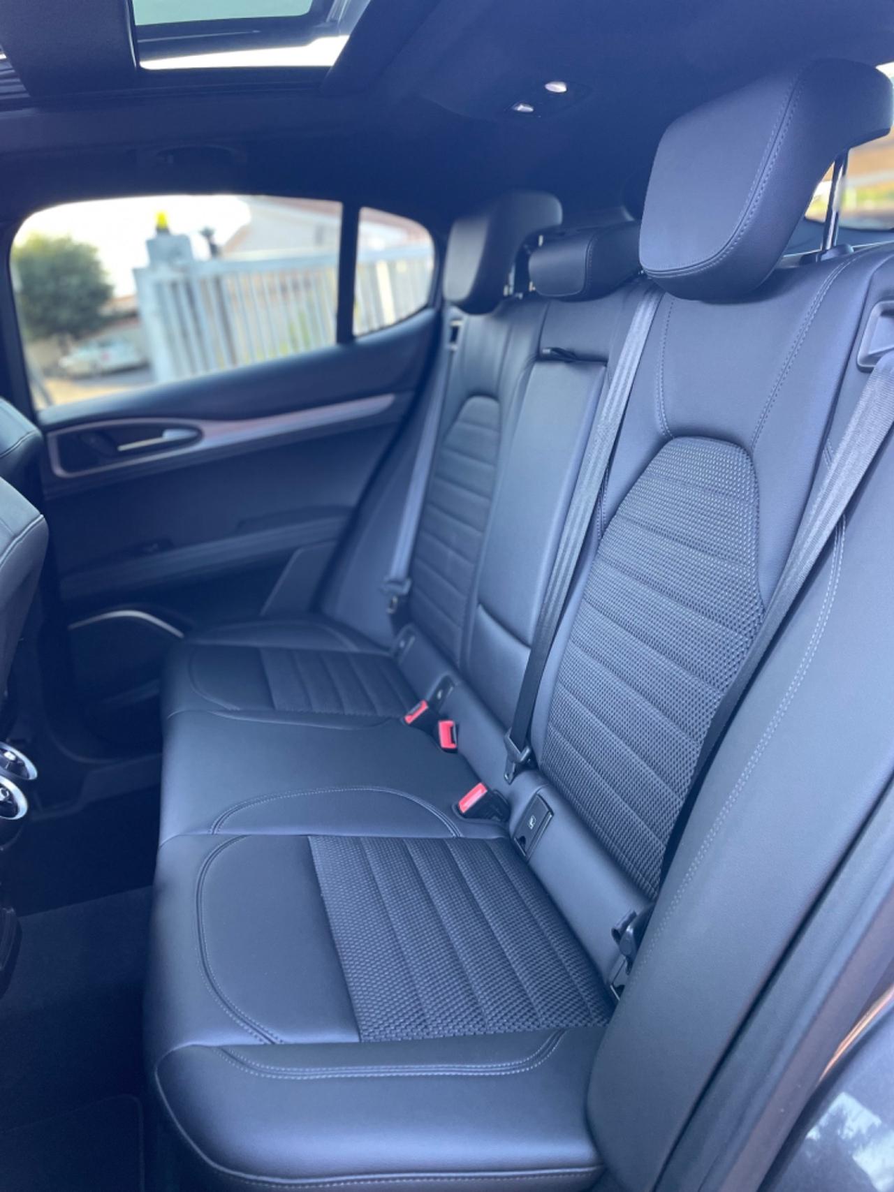 Alfa Romeo Stelvio 2.2 Turbodiesel 190 CV AT8 Q4 TETTUCCIO