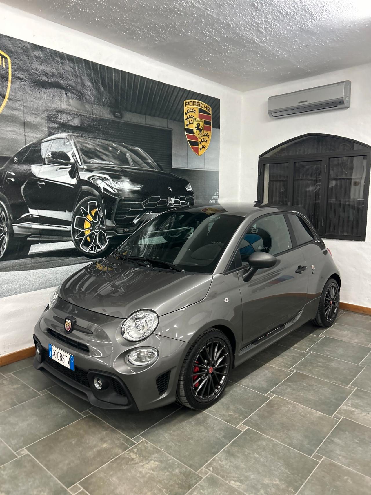 Abarth 595 1.4 Turbo T-Jet 180 CV Competizione