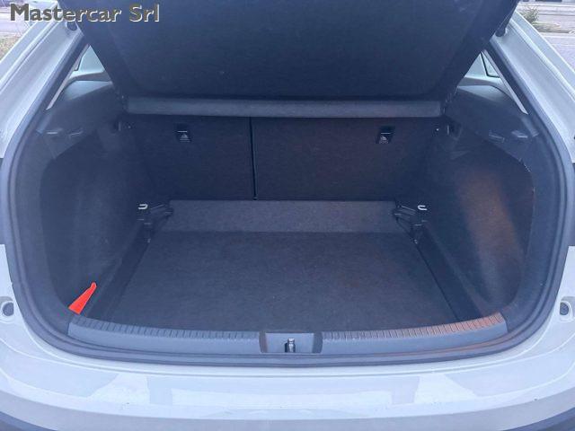 VOLKSWAGEN Taigo NEOPATENTATI Taigo 1.0 LIFE 110cv dsg TG : GT244LW