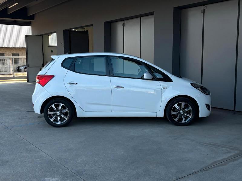 Hyundai ix20 1.4 crdi Comfort FL E6