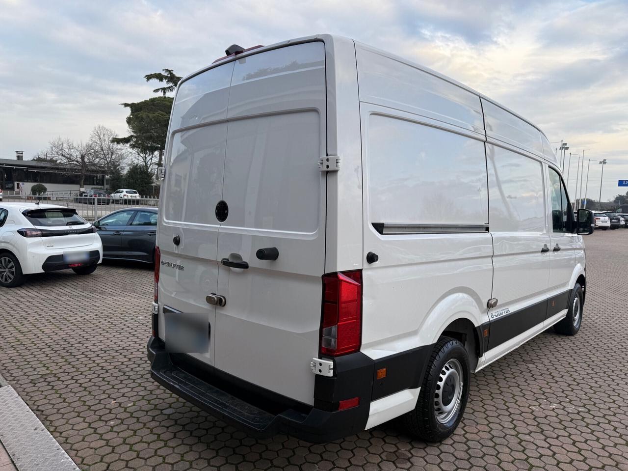 Volkswagen Crafter e-Crafter 35 136 CV PM-TA Furgone ok neopatentati 11000 PIU IVA