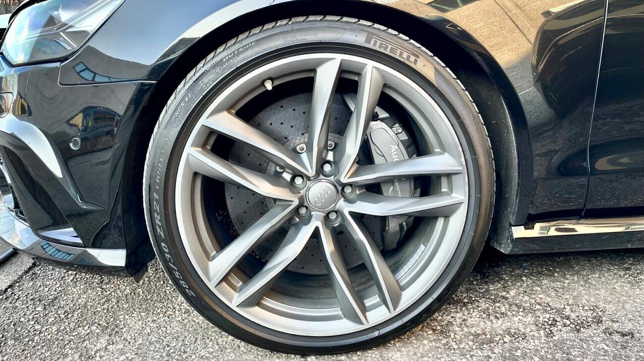 Audi RS6 Avant 4.0 TFSI 605 cv quattro Performance