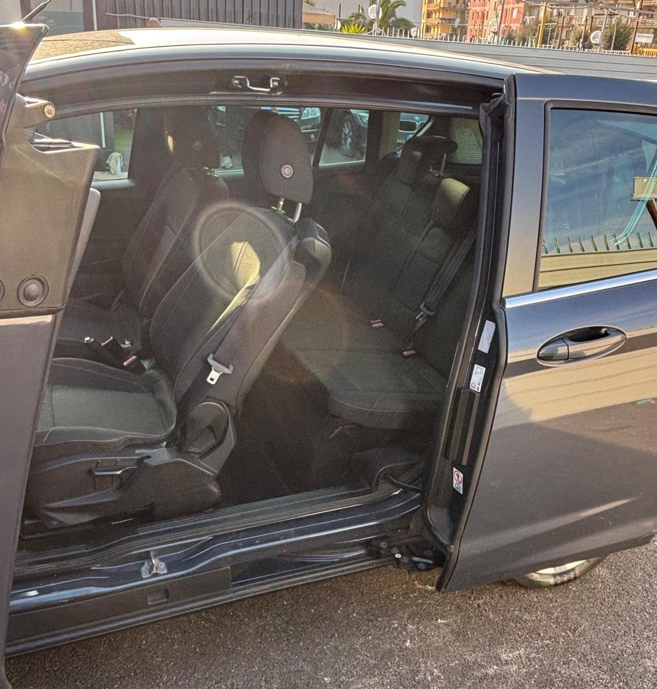 Ford B-Max 1.5 TDCi 75 CV Titanium