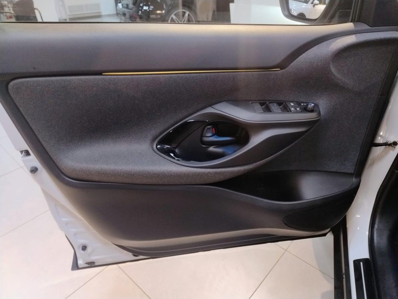 Toyota Yaris Cross 1.5 Hybrid 5p. E-CVT AWD-i Adventure