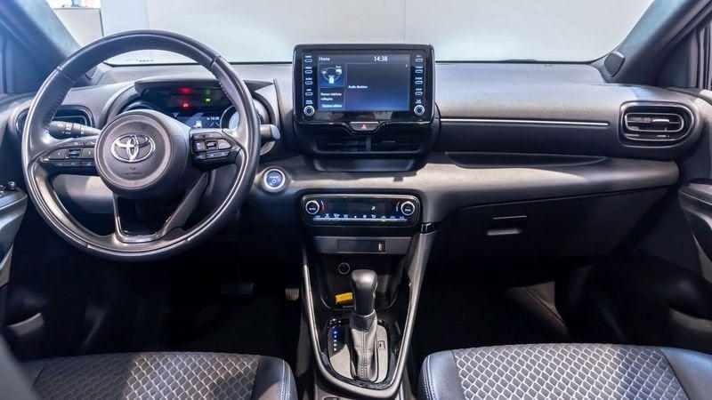 Toyota Yaris IV 2020 1.5h Lounge