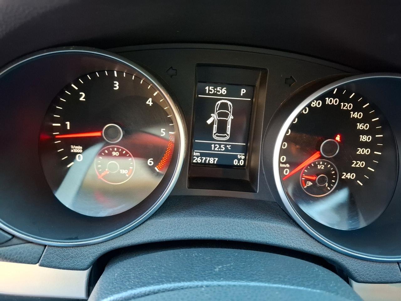 Volkswagen Golf 2.0 TDI 140CV DPF DSG 5p. Highline