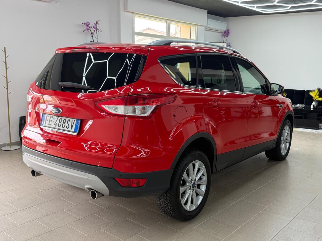 Ford Kuga 2.0 TDCI 120 CV S&S 2WD Titanium