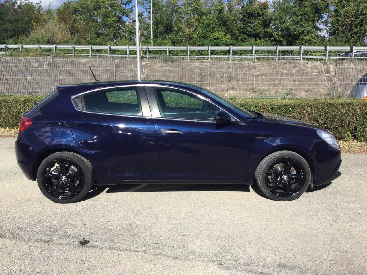 Alfa Romeo Giulietta 1.6 JTDm-2 105 CV Distinctive