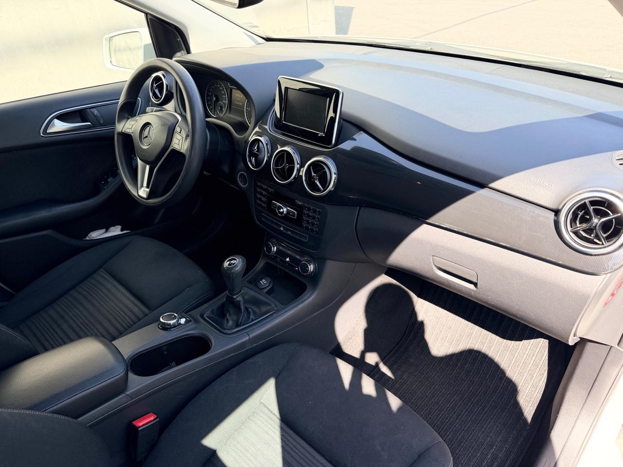 Mercedes-benz B 180 CDI DIESEL 2012