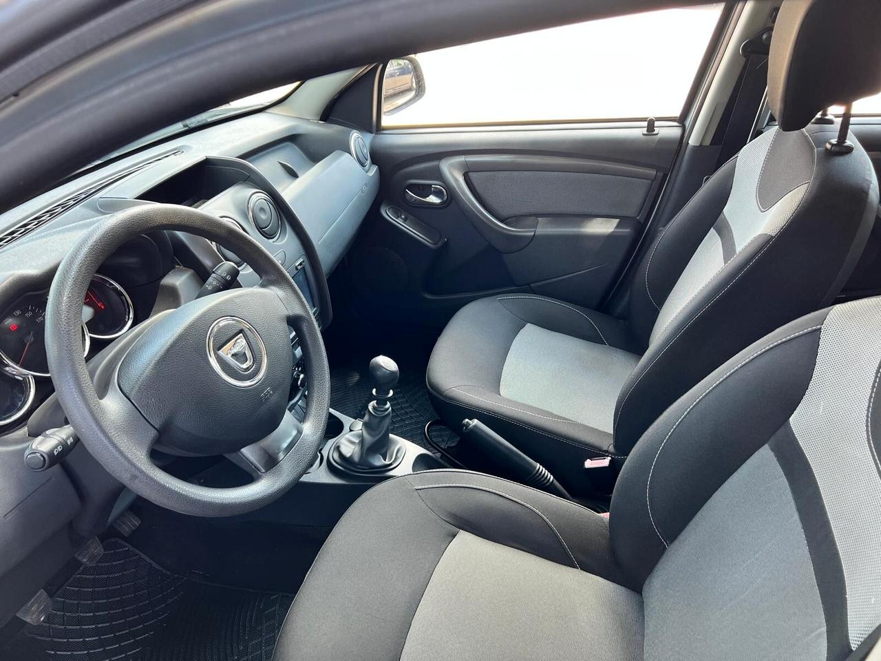 DACIA DUSTER 1.5 DCi 110 CV 4X2 Explorer - 2016