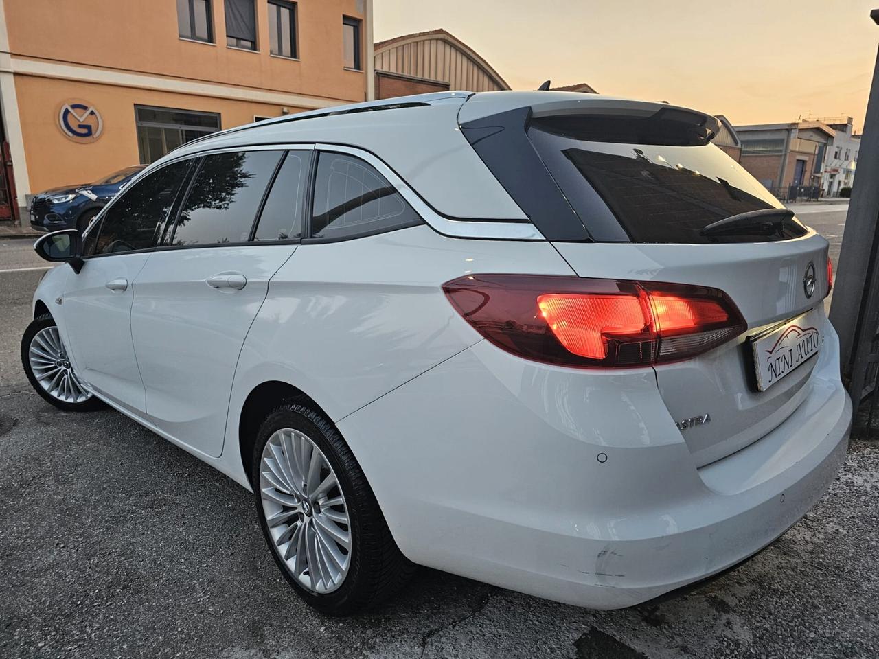 Opel Astra 1.6 CDTi 110cv S&S Sports Tourer Innovation*Euro6*
