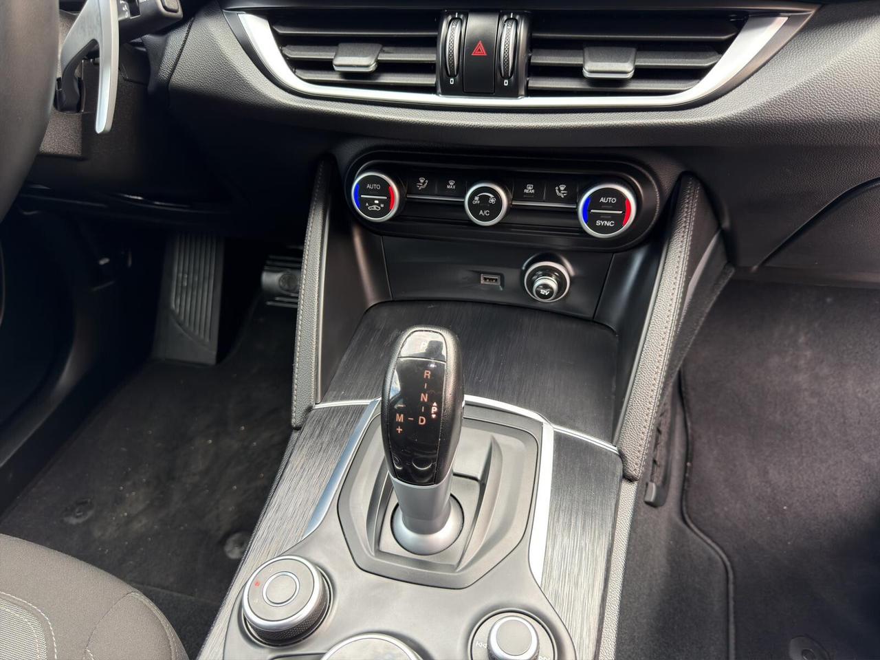 Alfa Romeo Stelvio 2.2 t 160cv Sport Tech 2019