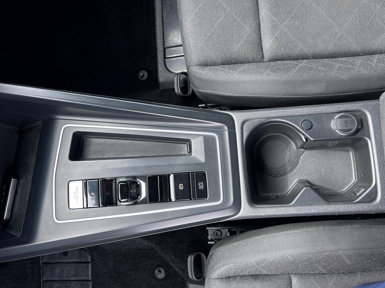 Volkswagen Golf 1.0 TSI DSG Style
