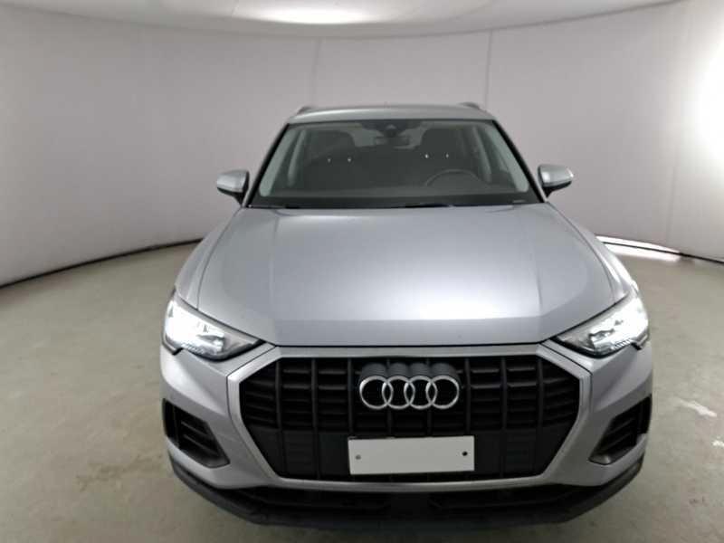 AUDI Q3 35 TDI S tronic Business