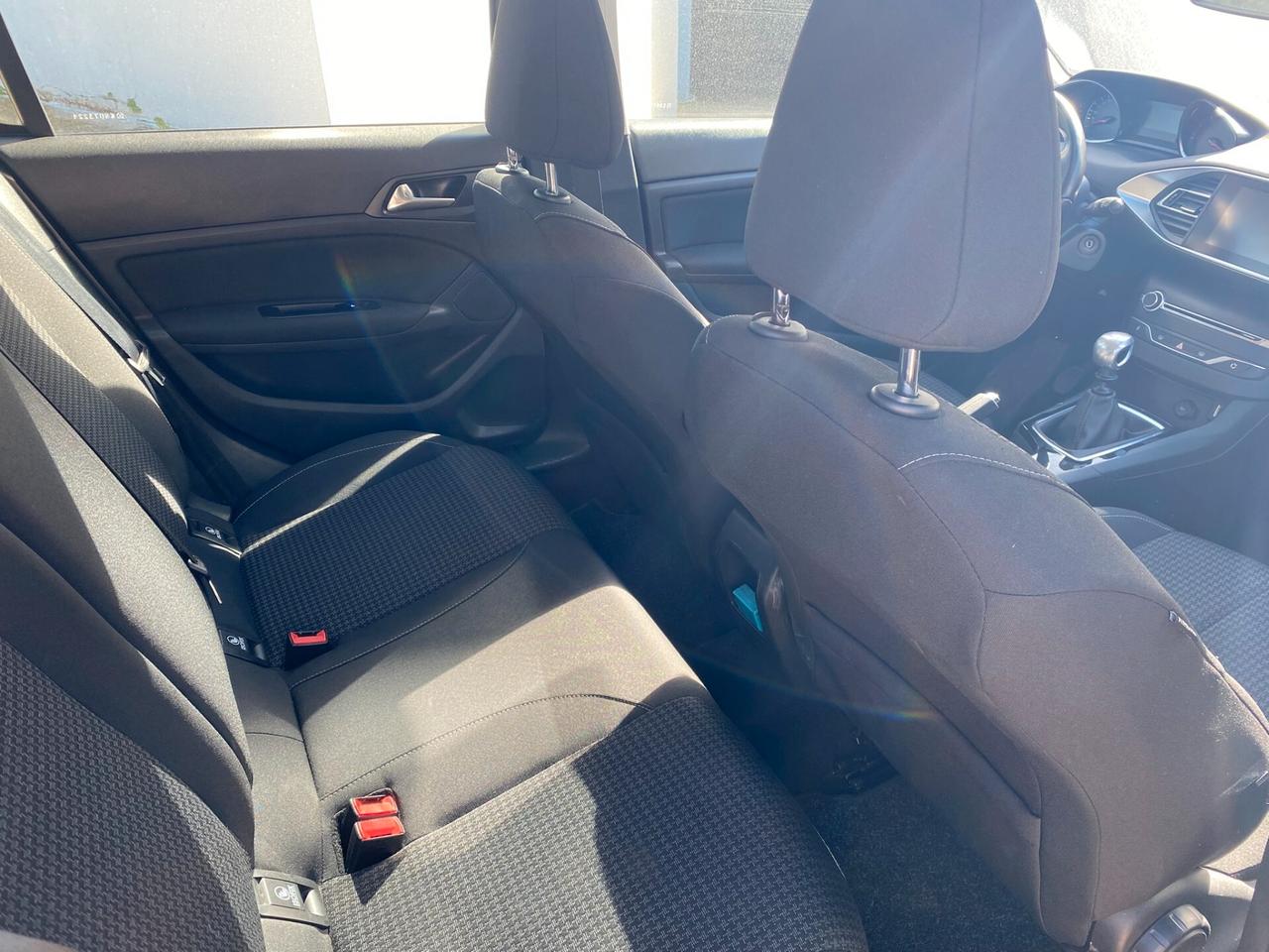 Peugeot 308 1.5 BLUEHDI 130CV | 2019