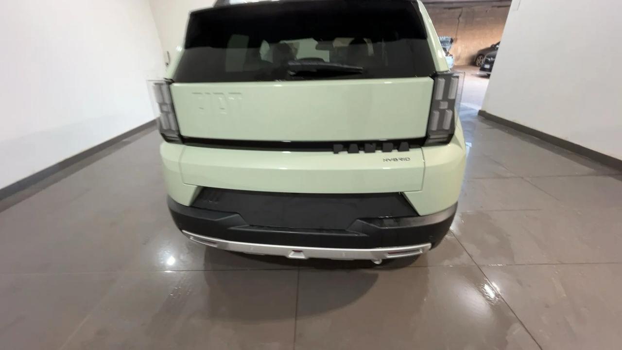 Fiat Grande Panda 1.2 Hybrid 110 CV S&S La Prima KM0