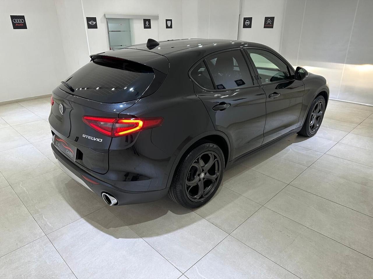 ALFA ROMEO STELVIO 190CV ALLESTIMENTO SPRINT