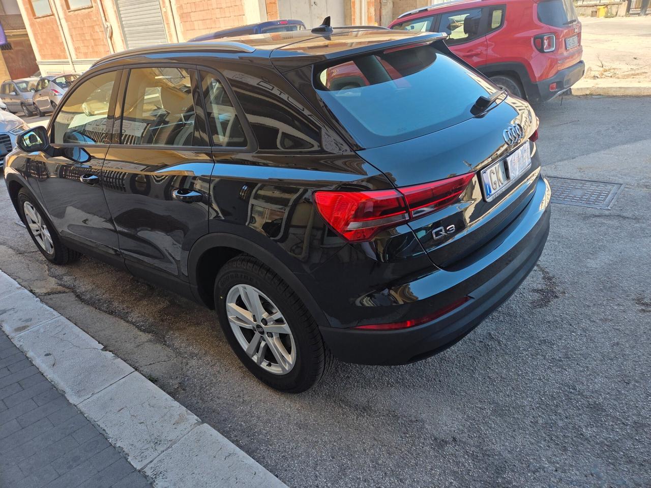 AUDI Q3 ANNO 2022 2.0 TDI 150 CV KM CERTIFICATI