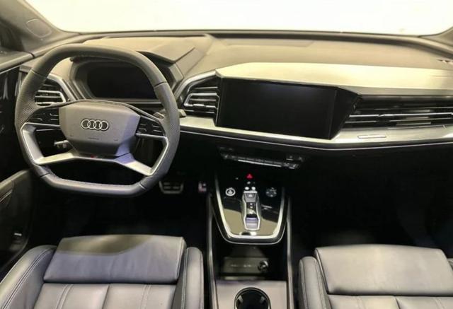 AUDI Q4 e-tron Q4 SPB 40 e-tron S line edition