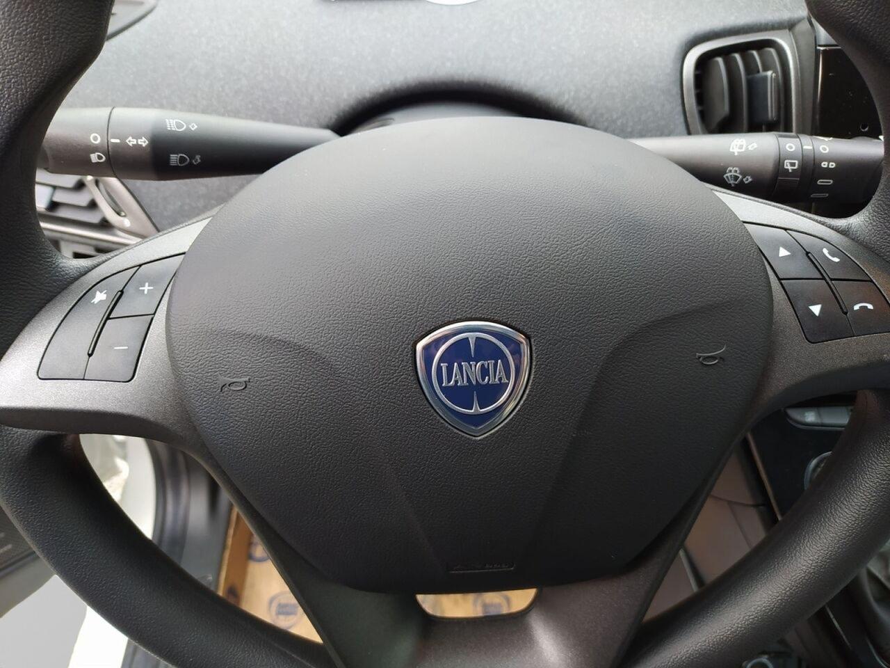 LANCIA Ypsilon III - Ypsilon 1.2 Gold Gpl 69cv