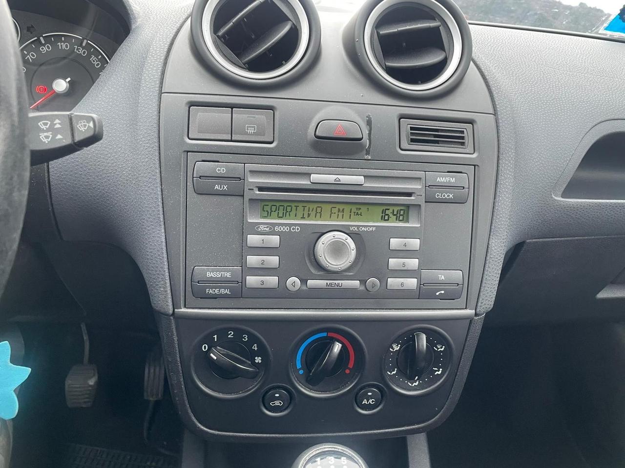 Ford Fiesta 1.2 16V 3p. Ghia - Neopatentati - Unico Proprietario