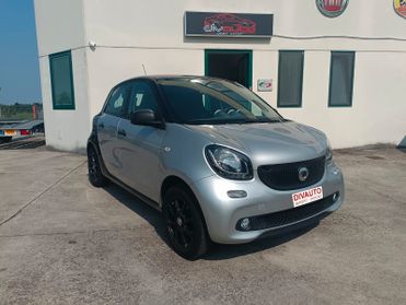 Smart ForFour 60 1.0 Black Passion