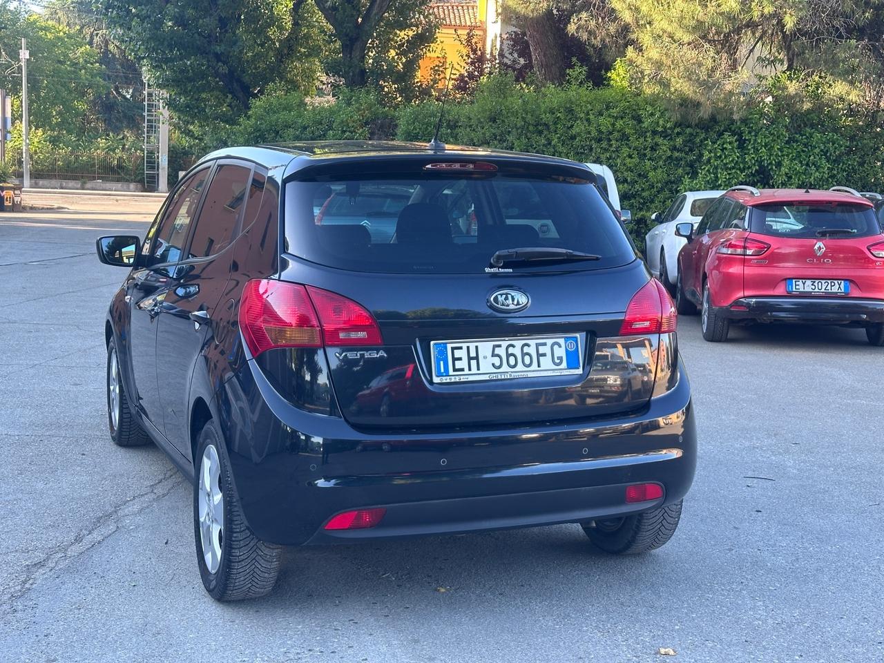 Kia Venga 1.4 CVVT solo 100mila km unipro