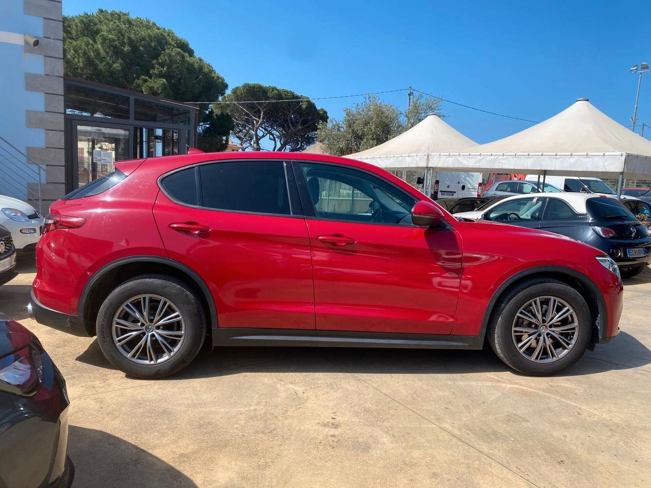 Alfa Romeo Stelvio 2.2 Turbodiesel 190 CV AT8 RWD Business