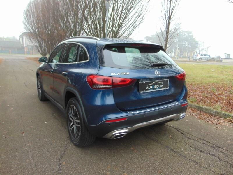 MERCEDES GLA (H247) GLA 200 Automatic ...