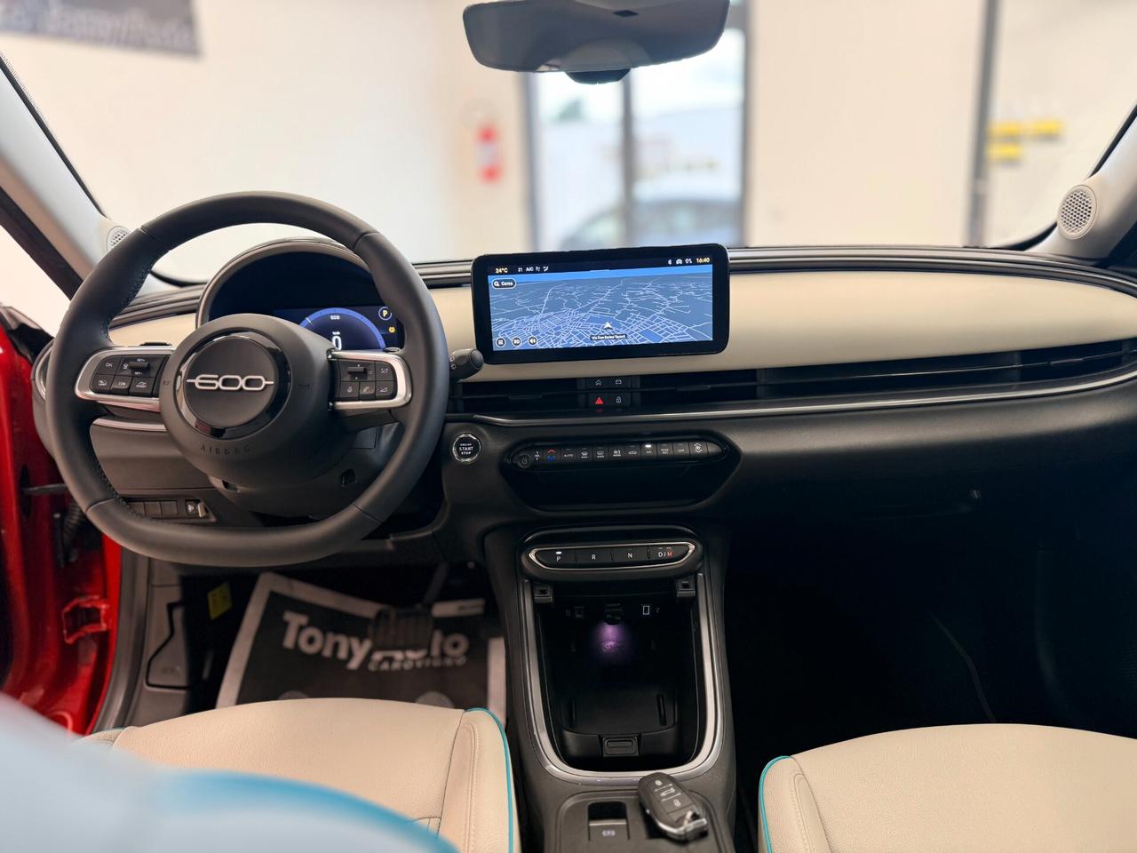 Fiat 600 1.2 hybrid La Prima auto NAVI,TELECAMERA 360,PELLE CHIAR,APPLE CARPLAY,VIRTUAL COCKPIT,ANDROID AUTO,
