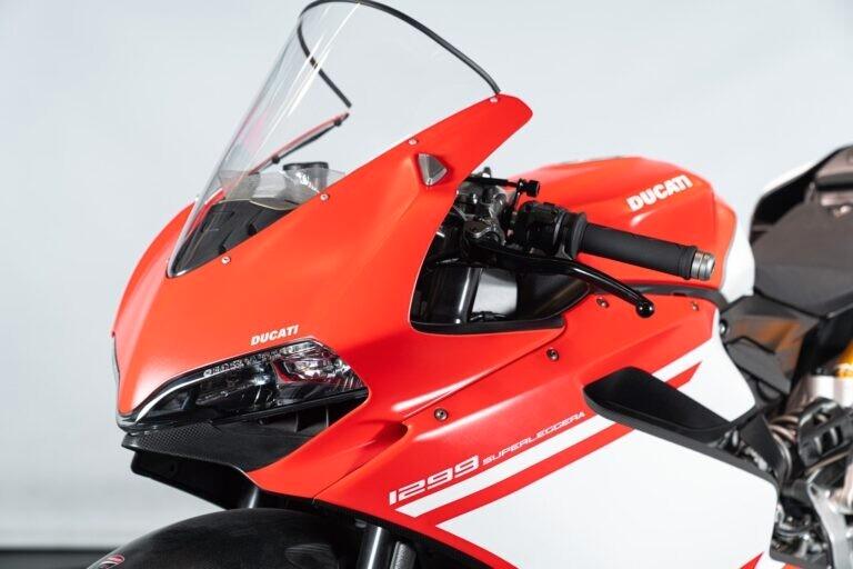 2017 DUCATI 1299 PANIGALE SUPERLEGGERA - RDS01461