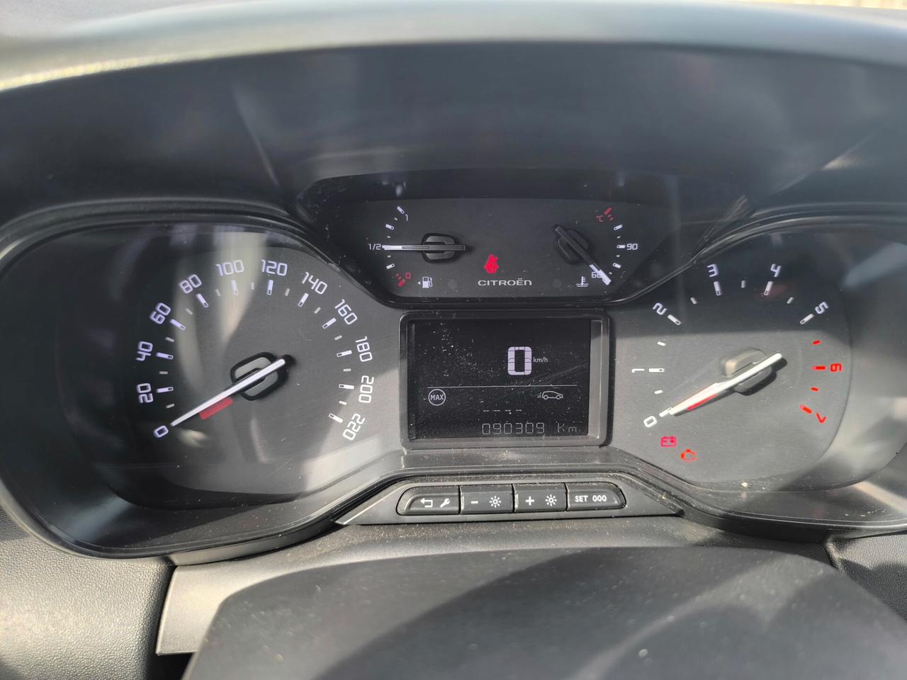 N 2 CITROEN C3 AIRCROSS 1.5 HDI ANNO 2024/2021 1 PROPIETARIO