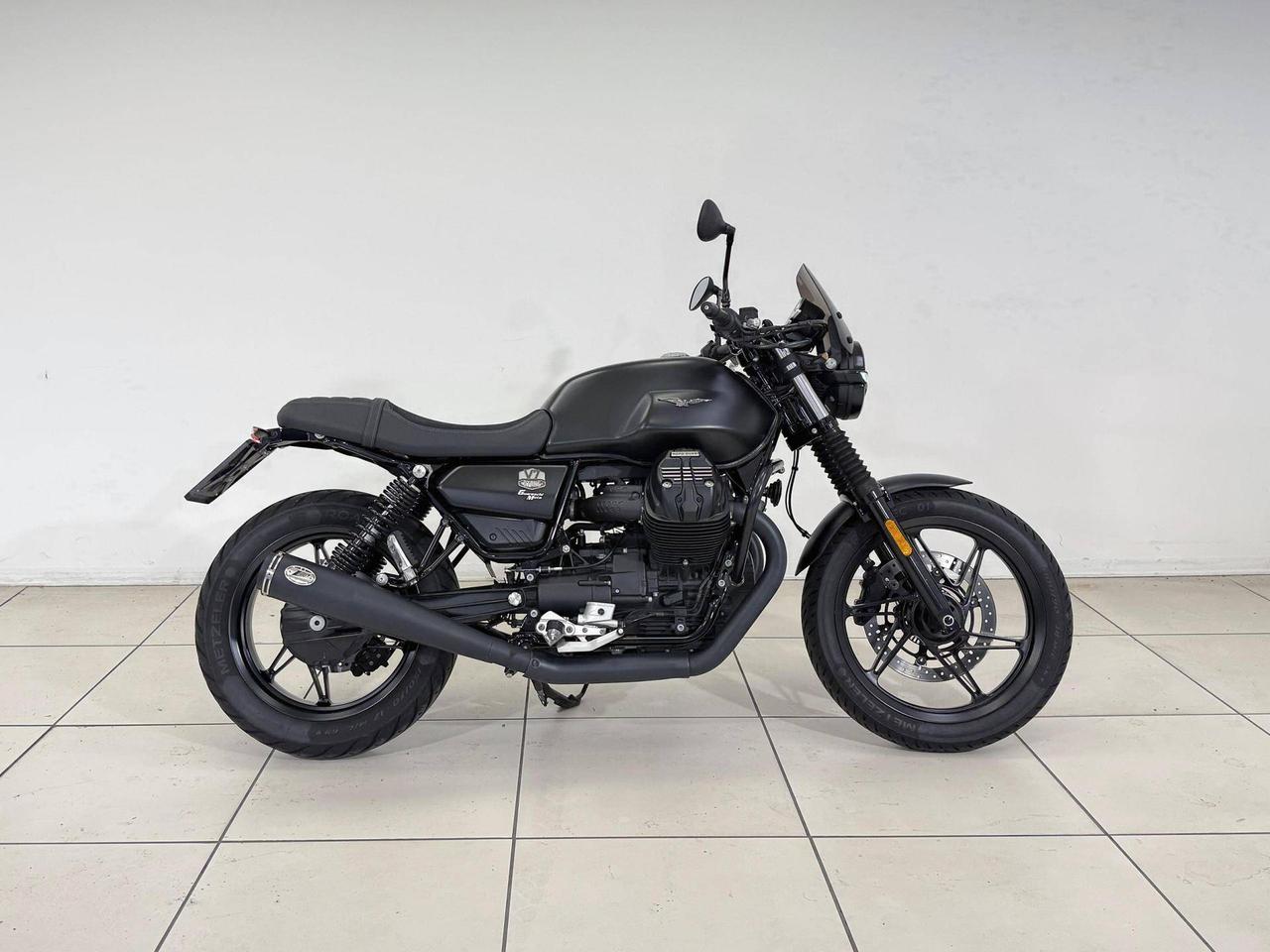 MOTO GUZZI V7 850 Stone Abs