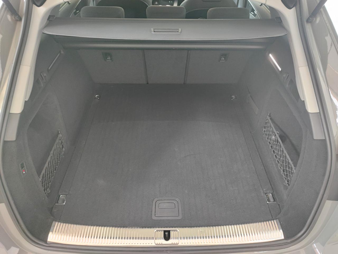 Audi A4 allroad 40 TDI 204 CV S tronic Identity Contrast