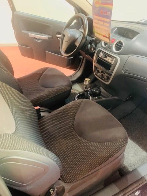Citroen C2 1.1 CLASSIQUE-NEOPATENTATI OK-LEGGI BENE-
