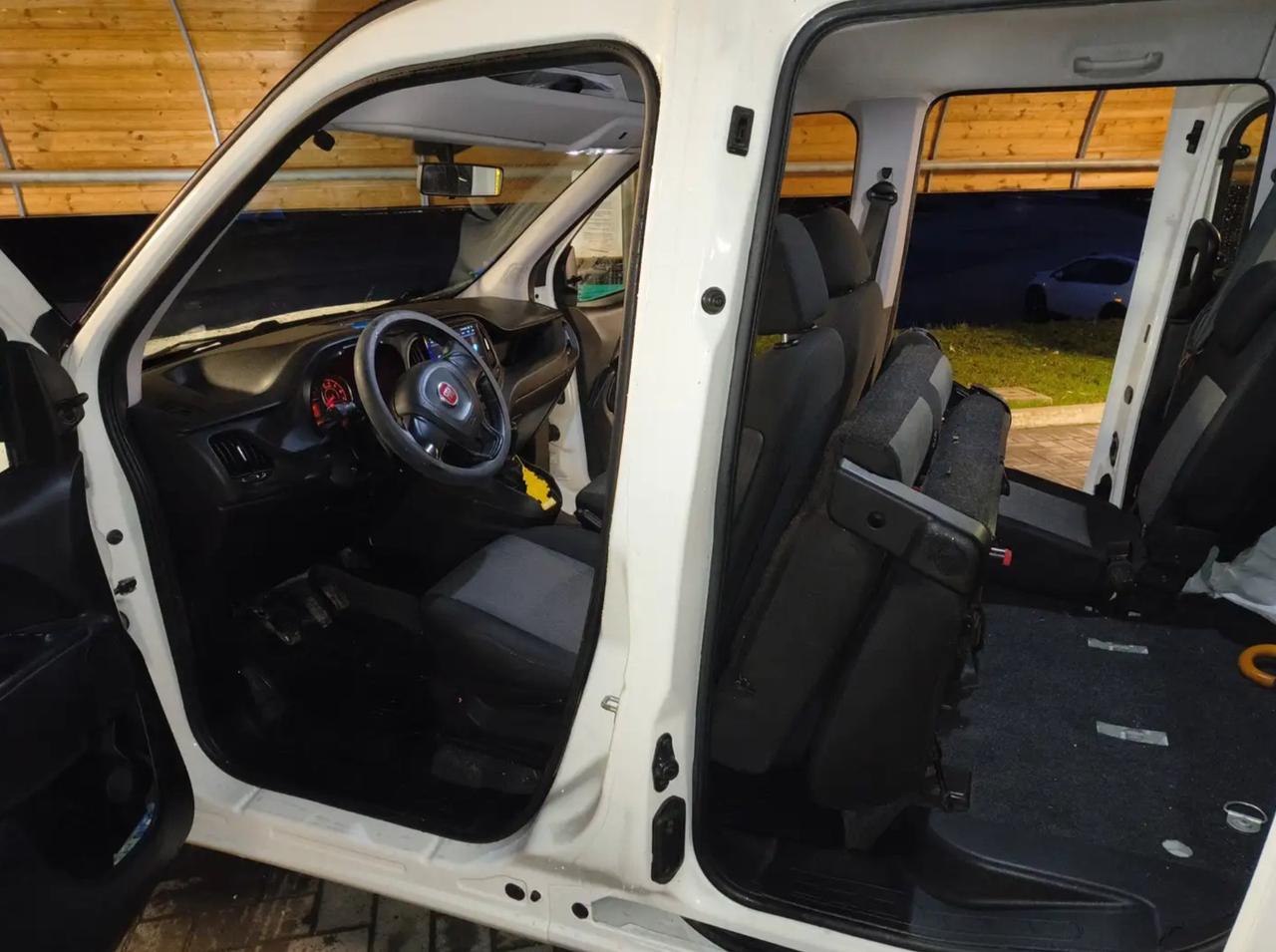 Fiat Doblo Doblò 5 P N1 con CarPlay e telecamera posteriore
