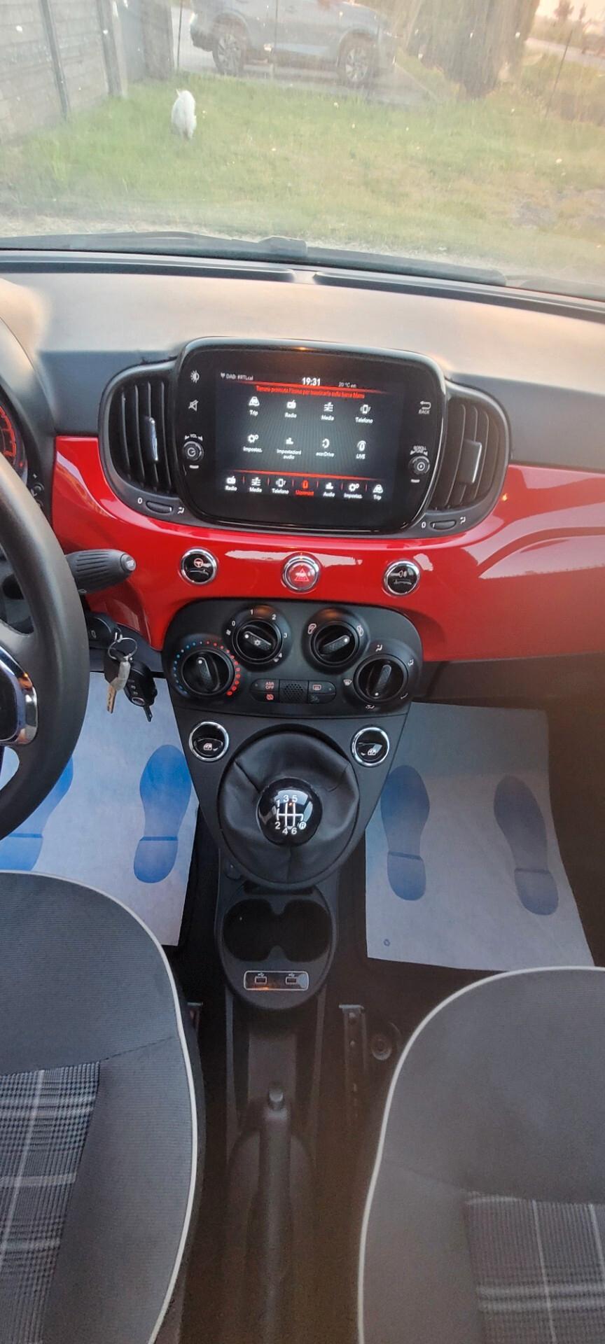 Fiat 500 1.0 Hybrid Dolcevita neopatentata