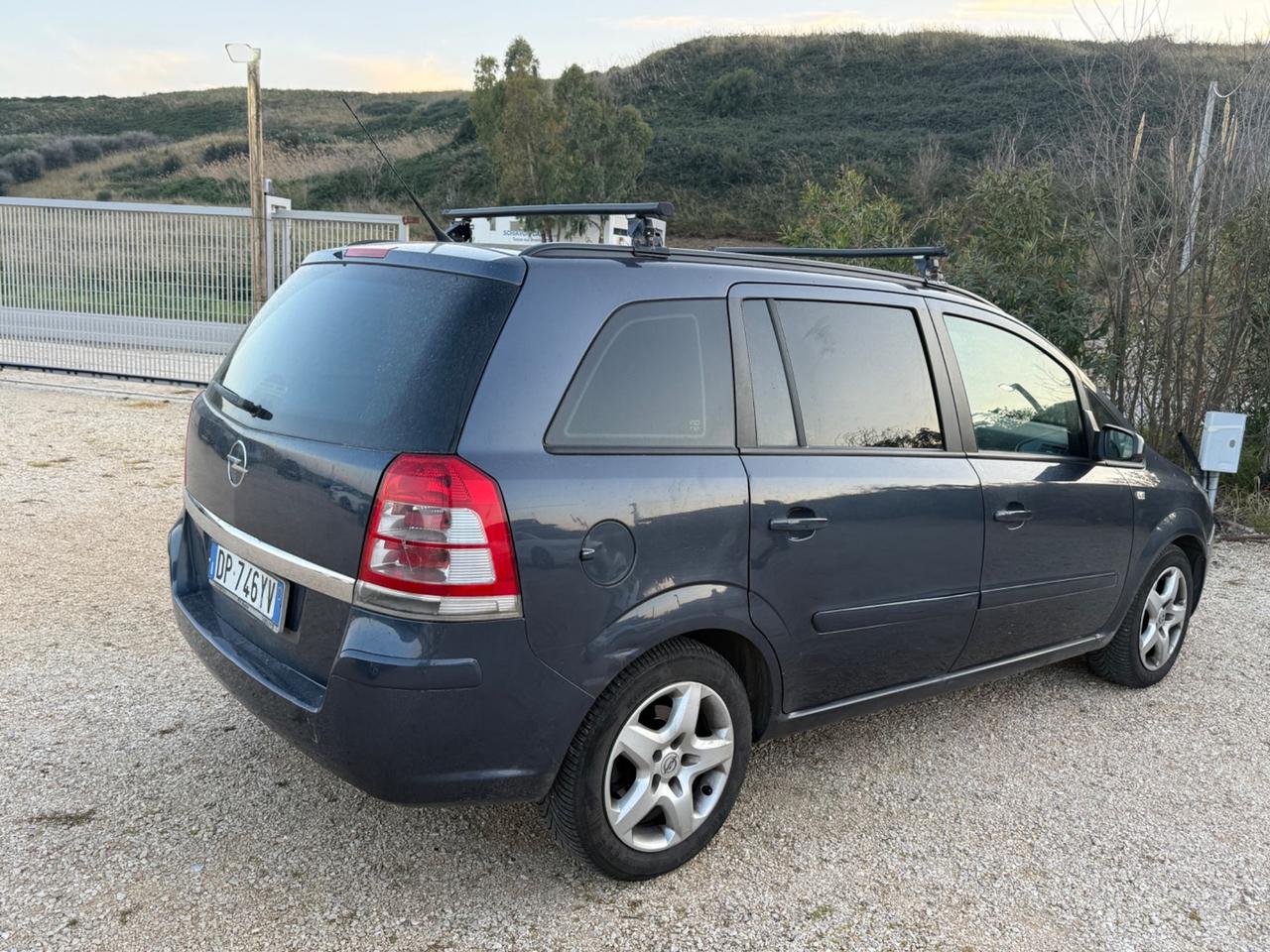 Opel Zafira 1.9 DIESEL 7 POSTI PREZZO SHOCK 1.999€