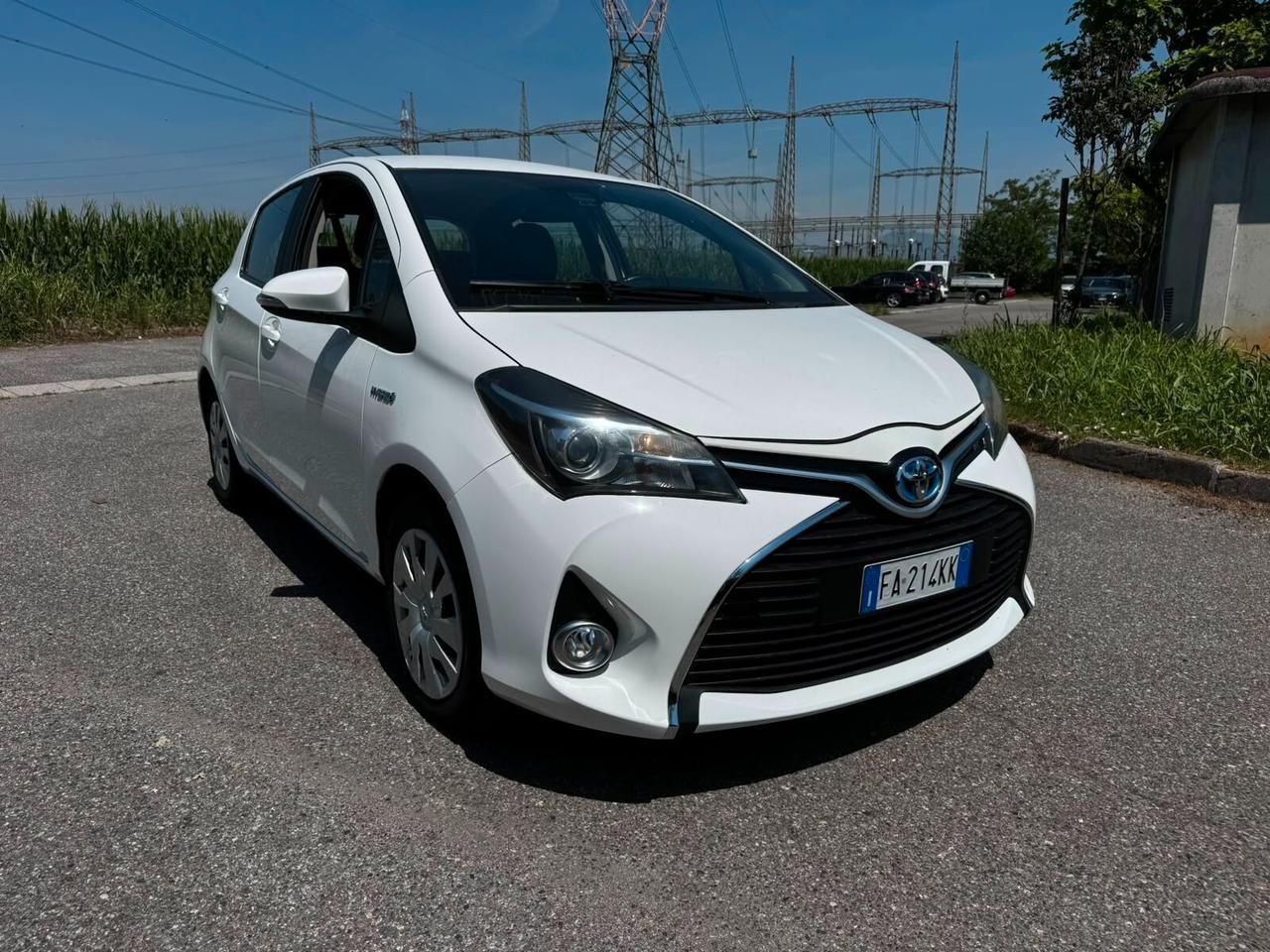 Toyota Yaris 1.5 Hybrid 5 porte Active